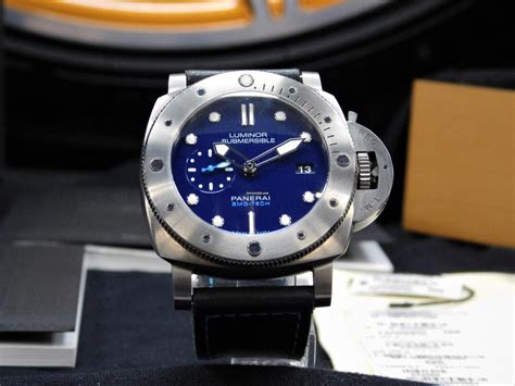 panerai submersible 00692.